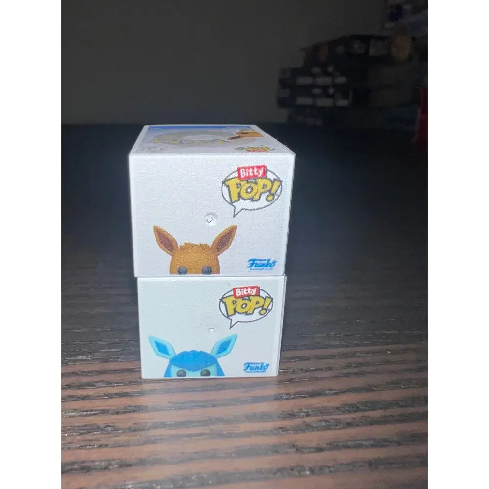 2 BITTY 1-Inch Funko Pops Eevee & Glaceon #577 & #930 Pokemon Ice Evolution TCG